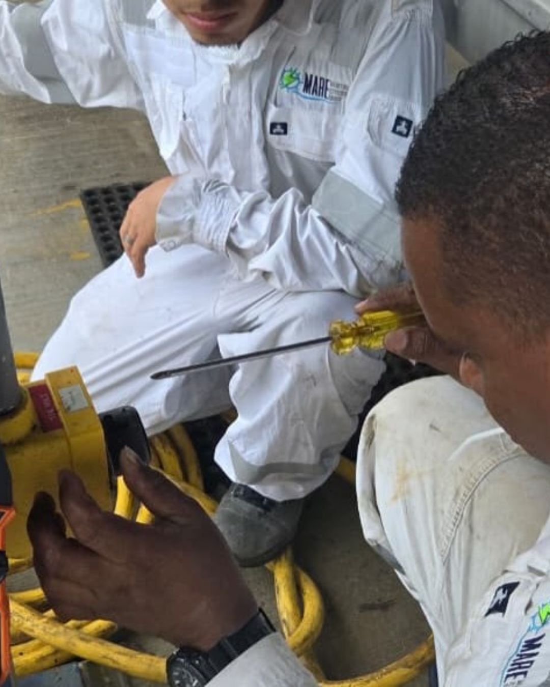 Reparaciones Eléctricas para Embarcaciones 1